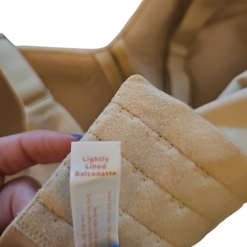 Cacique lightly lined balconette bra tan sz 44 G underwire nude new WL216 - Picture 3 of 7